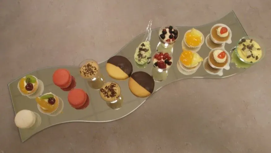 Petits fours sucrés (12)webp