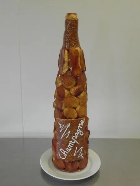 Croquembouche (1)